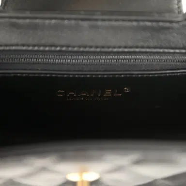Chanel Chanel Small Kelly Shopper Black Shiny Aged Calfskin Brushed Gold Hardware | Thumbnail 10