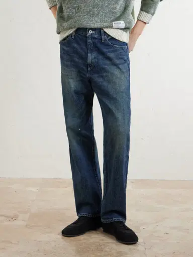 Neighborhood Washed Straight-Leg Jeans - Men | Thumbnail 3