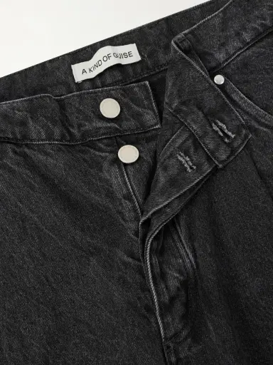 A Kind Of Guise Straight-Leg Pleated Organic Jeans - Men | Thumbnail 5