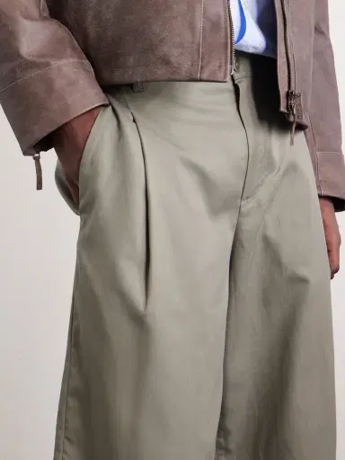 A Kind Of Guise Juno Straight-Leg Pleated Lyocell, Cotton and Linen-Blend Shorts - Men | Thumbnail 6 A Kind Of Guise Juno Straight-Leg Pleated Lyocell, Cotton and Linen-Blend Shorts - Men | Thumbnail 6