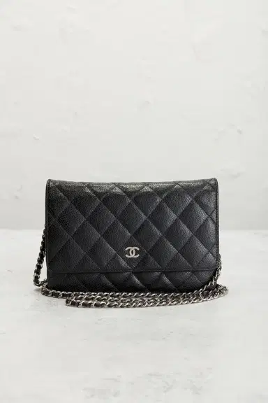 chanel Chanel Caviar Wallet On Chain | Thumbnail 2 chanel Chanel Caviar Wallet On Chain | Thumbnail 2