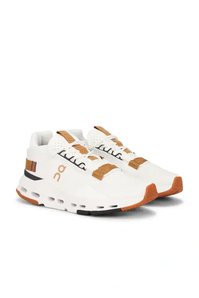 On Cloudnova 2 Sneaker