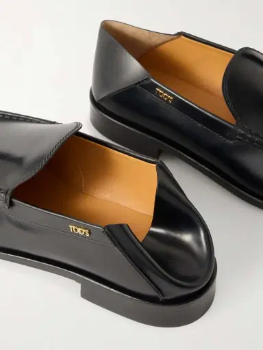 Tod's Matte Leather Loafers | Thumbnail 5 Tod's Matte Leather Loafers | Thumbnail 5