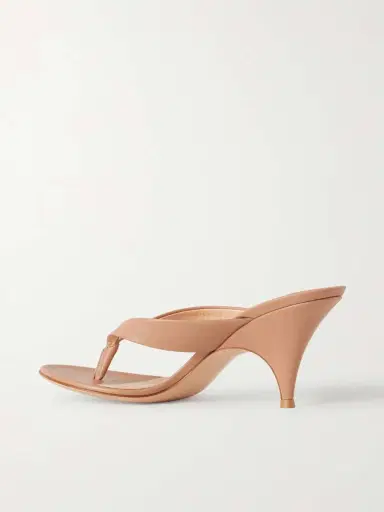Gianvito Rossi Sofia 70 Leather Thong Sandals | Thumbnail 3