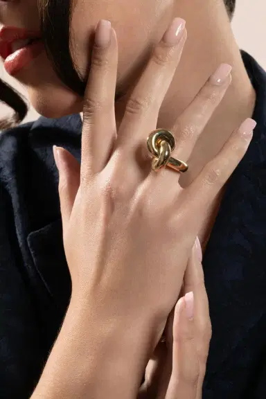 Engelbert 1920 Big Legacy Knot Ring | Thumbnail 3 Engelbert 1920 Big Legacy Knot Ring | Thumbnail 3