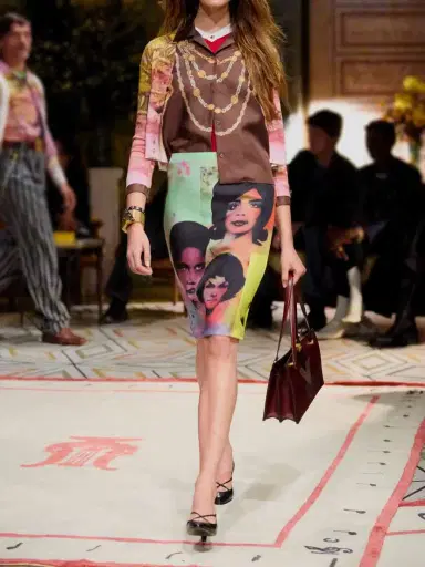 Versace Printed Silk-twill Midi Skirt | Thumbnail 6 Versace Printed Silk-twill Midi Skirt | Thumbnail 6