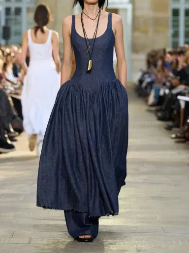 Gabriela Hearst Isai Pleated Linen And Silk-blend Maxi Dress | Thumbnail 5 Gabriela Hearst Isai Pleated Linen And Silk-blend Maxi Dress | Thumbnail 5