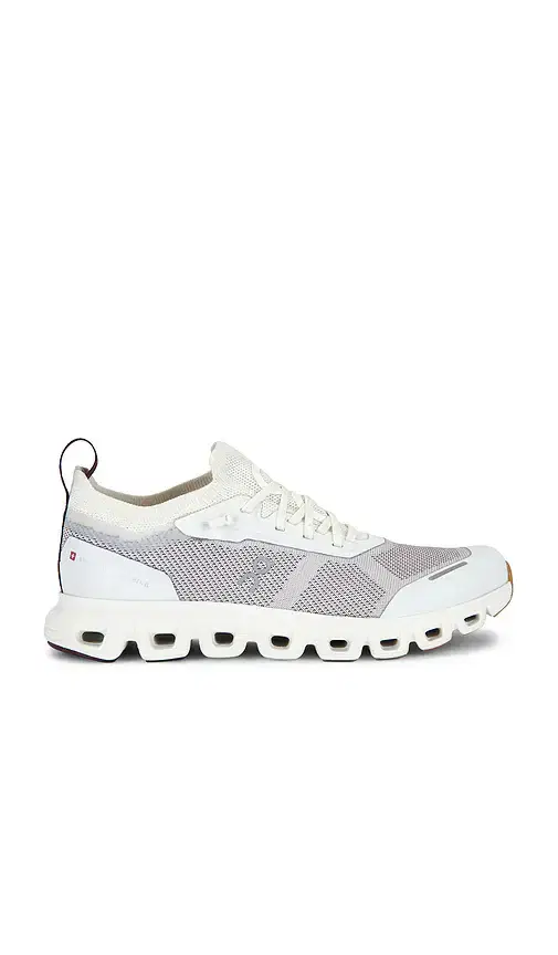 Cloud 6 Versa Sneaker