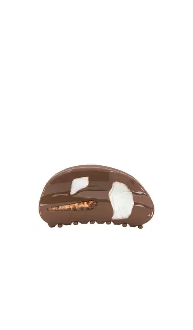 Casa Clara Conch Hair Clip | Thumbnail 2 Casa Clara Conch Hair Clip | Thumbnail 2