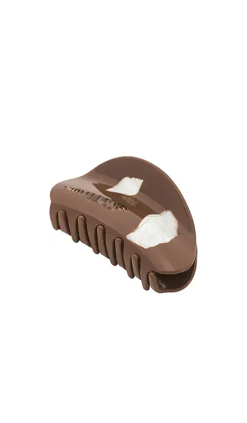 Casa Clara Conch Hair Clip