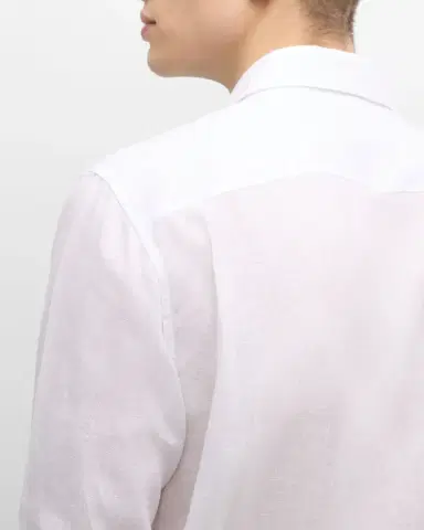 Brioni Men 's Solid Linen Sport Shirt | Thumbnail 6