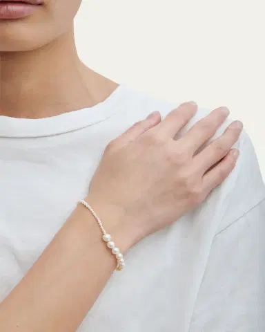 Sophie Bille Brahe Petit Peggy Graduated Freshwater Pearl Bracelet | Thumbnail 2