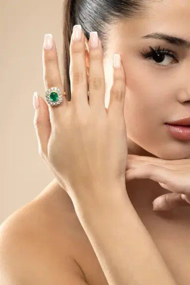 GOSHWARA Emerald Diamond Cushion G-One Ring | Thumbnail 3