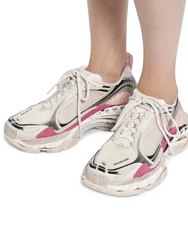 Balenciaga Women's Triple S.2 Gradient Sneakers | Thumbnail 6 Balenciaga Women's Triple S.2 Gradient Sneakers | Thumbnail 6