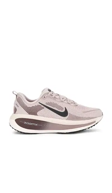 Nike Vomero 18 Sneaker | Thumbnail 1 Nike Vomero 18 Sneaker | Thumbnail 1