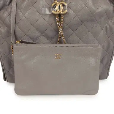 Chanel Chanel Medium 25 Hobo Bag Dark Grey Caviar Antique Gold Hardware | Thumbnail 8 Chanel Chanel Medium 25 Hobo Bag Dark Grey Caviar Antique Gold Hardware | Thumbnail 8