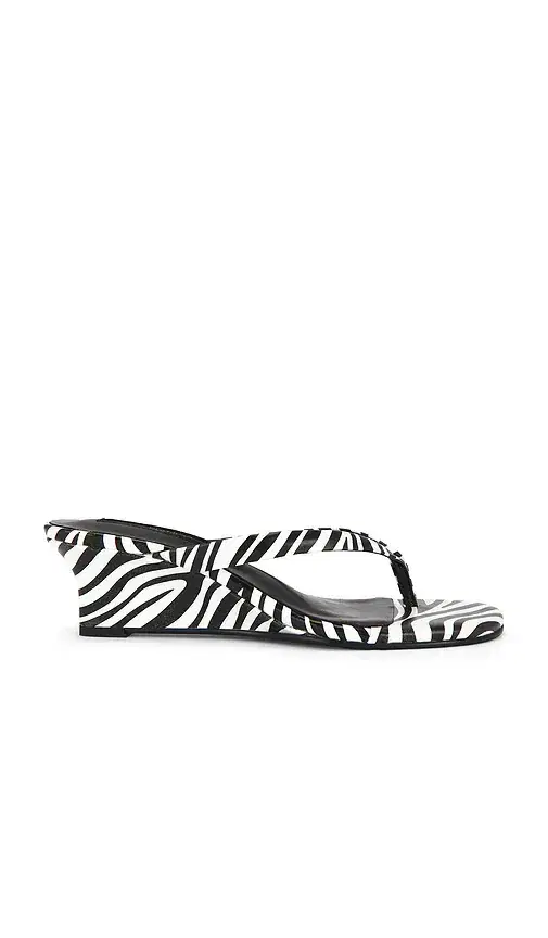 Edgy Sandal Edgy Sandal