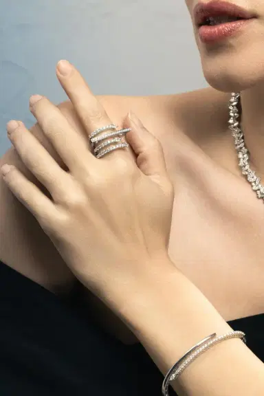 YEPREM Diamond Four Line Ring | Thumbnail 2
