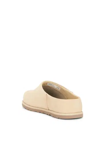 UGG Otzo Clog | Thumbnail 3 UGG Otzo Clog | Thumbnail 3