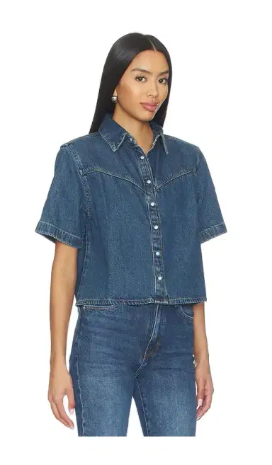 LEVI'S Logan Short Sleeve Denim Shirt | Thumbnail 2