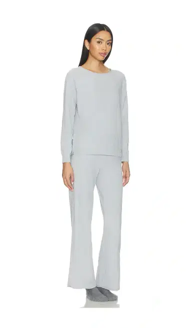 Barefoot Dreams Cozychic Jersey Roll Pullover & Wide Leg Pant Set | Thumbnail 2