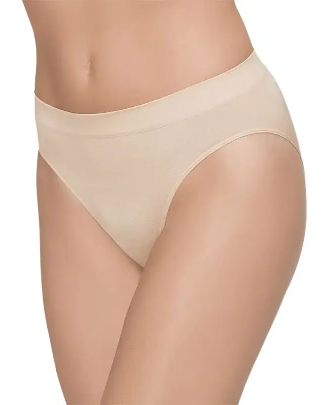 B-Smooth Seamless Hi-Cut Brief