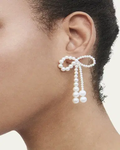 Sophie Bille Brahe Grande Rosette De Pearls Large Bow Earrings in Freshwater Pearls | Thumbnail 2