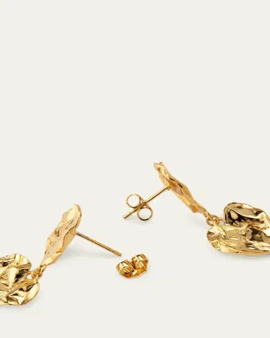 Oscar de la Renta Crushed Heart Vertical Drop Earrings | Thumbnail 4