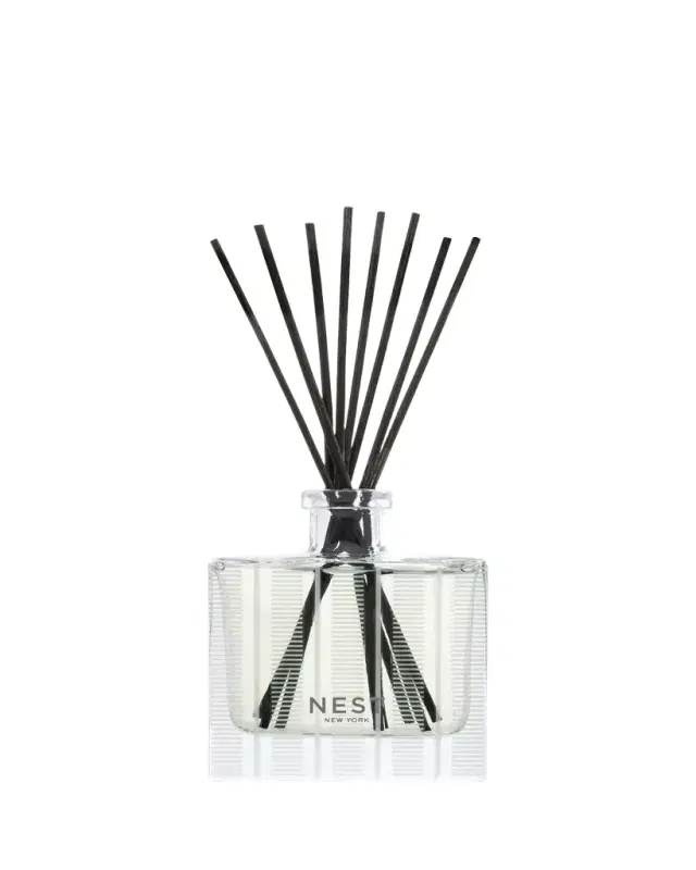 NEST New York Cedar Leaf & Lavender Reed Diffuser, 5.9 oz.