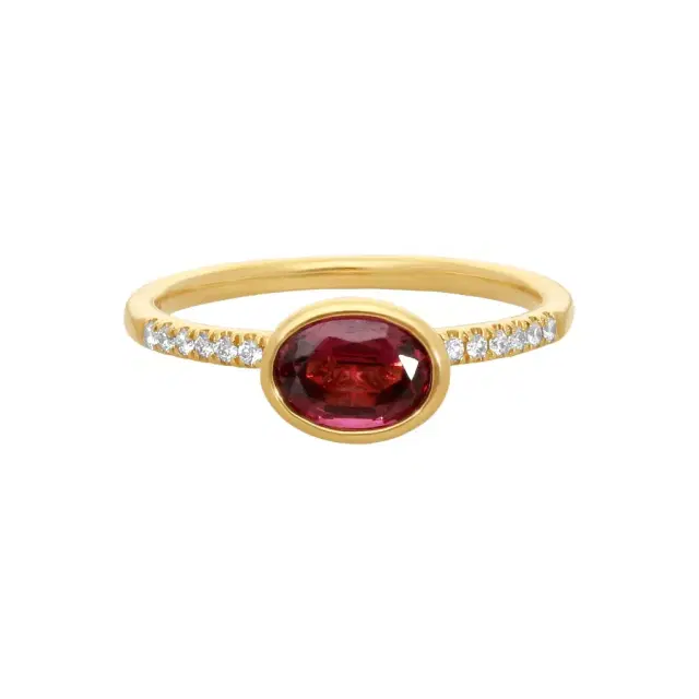 GOSHWARA Goshwara Gossip 18K Yellow Gold Diamond and Oval Garnet Ring Sz. 6.75 by The Solist