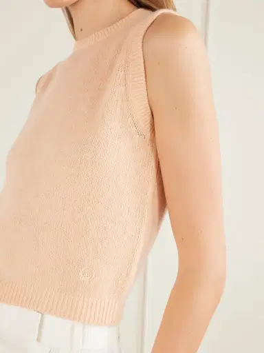 DÔEN Louden Cashmere Vest | Thumbnail 4 DÔEN Louden Cashmere Vest | Thumbnail 4