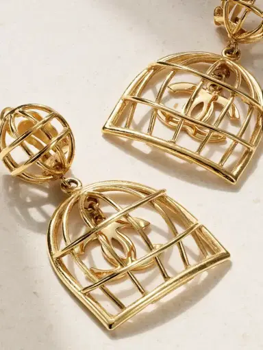 Susan Caplan Vintage Chanel Gold-plated Clip Earrings | Thumbnail 3