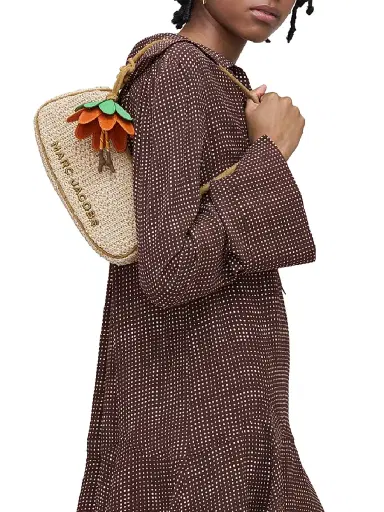 Marc Jacobs Women's Woven Charm Shoulder Bag - Natural | Thumbnail 2 Marc Jacobs Women's Woven Charm Shoulder Bag - Natural | Thumbnail 2