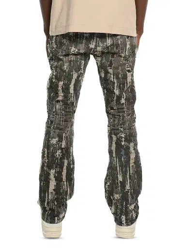 Purple Brand Men's Destroy Embellished Splatter Mid-Rise Straight-Leg Jeans - Black | Thumbnail 2 Purple Brand Men's Destroy Embellished Splatter Mid-Rise Straight-Leg Jeans - Black | Thumbnail 2