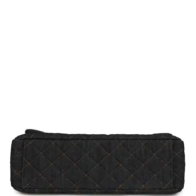 Chanel Chanel XXL Classic Single Travel Flap Bag Dark Blue Denim Brushed Gold Hardware | Thumbnail 6 Chanel Chanel XXL Classic Single Travel Flap Bag Dark Blue Denim Brushed Gold Hardware | Thumbnail 6