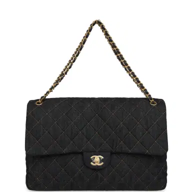 Chanel Chanel XXL Classic Single Travel Flap Bag Dark Blue Denim Brushed Gold Hardware | Thumbnail 7 Chanel Chanel XXL Classic Single Travel Flap Bag Dark Blue Denim Brushed Gold Hardware | Thumbnail 7