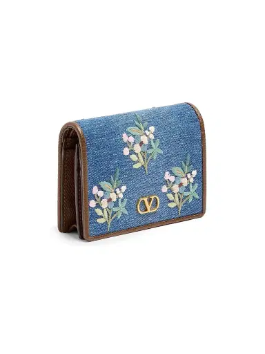 Valentino Garavani Women's VLogo Signature Wallet in Denim with Floral Embroidery - Denim | Thumbnail 2 Valentino Garavani Women's VLogo Signature Wallet in Denim with Floral Embroidery - Denim | Thumbnail 2