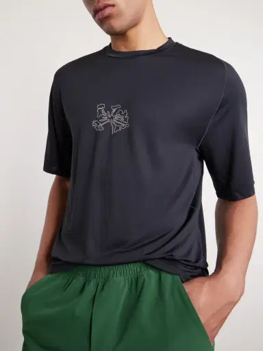 Portal Lateral Peak Logo-Print Recycled-Jersey T-Shirt - Men | Thumbnail 4