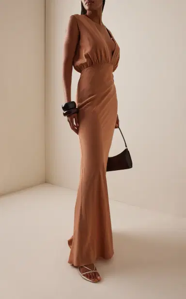 Temily Hera Crepe Gown | Thumbnail 2