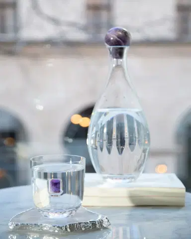 Anna New York ELEVO Decanter | Thumbnail 2
