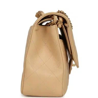 Chanel Pre-owned Chanel Jumbo Classic Double Flap Bag Light Beige Caviar Gold Hardware | Thumbnail 3