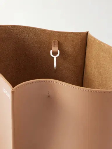 Loewe Bilbao Medium Pleated Leather Shoulder Bag | Thumbnail 6 Loewe Bilbao Medium Pleated Leather Shoulder Bag | Thumbnail 6
