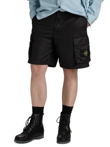 Stone Island Men's Waxed Cotton Cargo Shorts - Black - Size 36 | Thumbnail 3