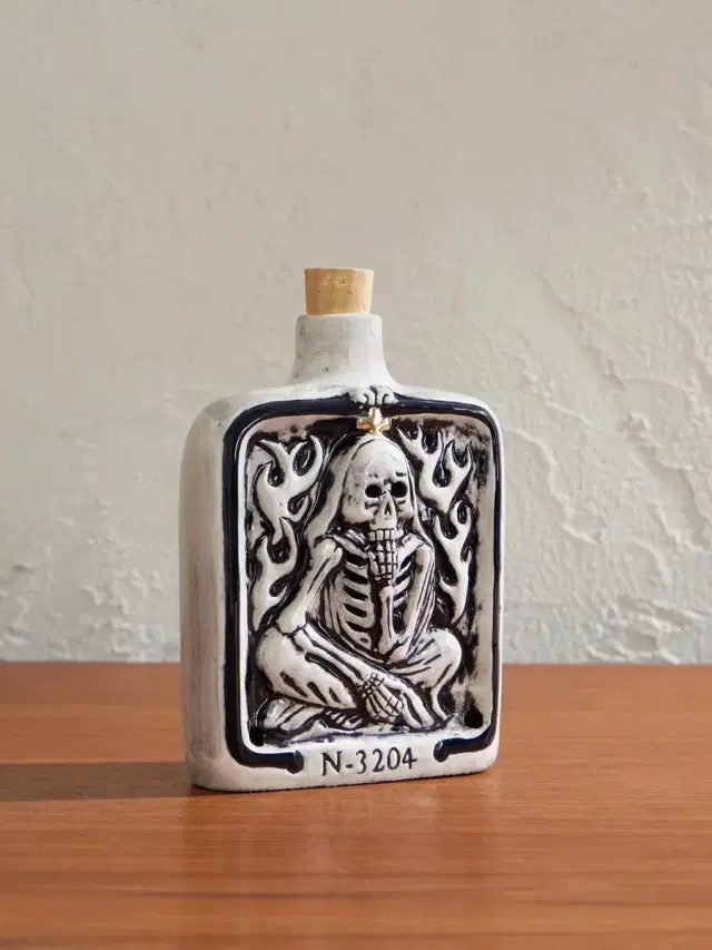 Neighborhood Ceramic Incense Chamber - Men