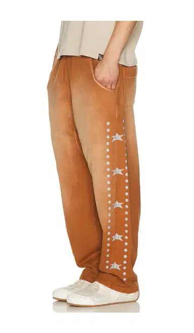Barriers Worldwide x Jimi Hendrix Buster Sweatpants | Thumbnail 1 Barriers Worldwide x Jimi Hendrix Buster Sweatpants | Thumbnail 1
