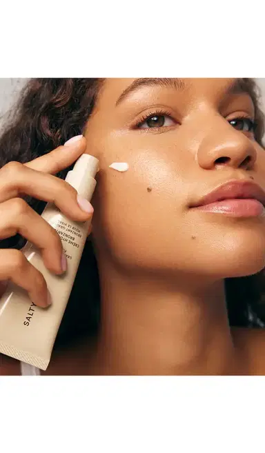 Saltyface Tanning Moisturizer | Thumbnail 2 Saltyface Tanning Moisturizer | Thumbnail 2