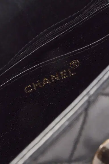 Chanel Chanel Lambskin Flap Tote Bag | Thumbnail 6 Chanel Chanel Lambskin Flap Tote Bag | Thumbnail 6