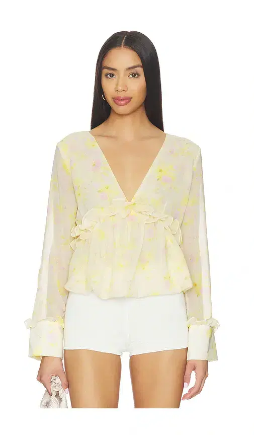 KIKA VARGAS Cynthi Top