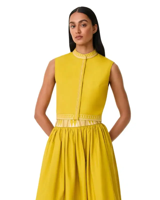 Andorra Top with Papyrus Embroidery