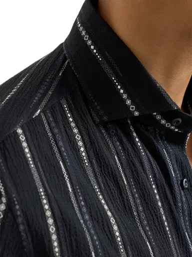 Brunello Cucinelli Men's Jacquard Seersucker Easy-Fit Shirt with Spread Collar - Black | Thumbnail 4